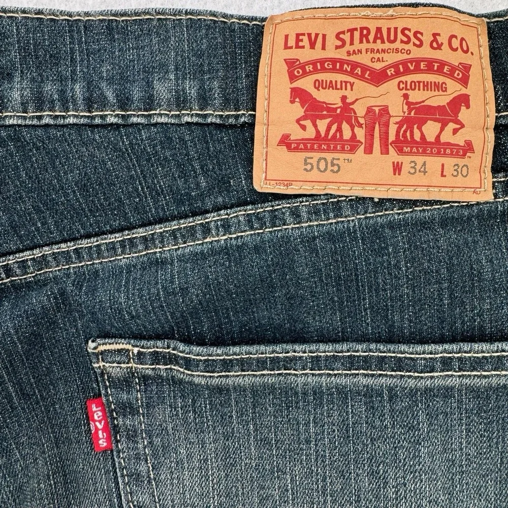 Levis Jeans Men 34x30 Blue 505‎ Regular Fit Straight Leg Light Wash Y2K VTG